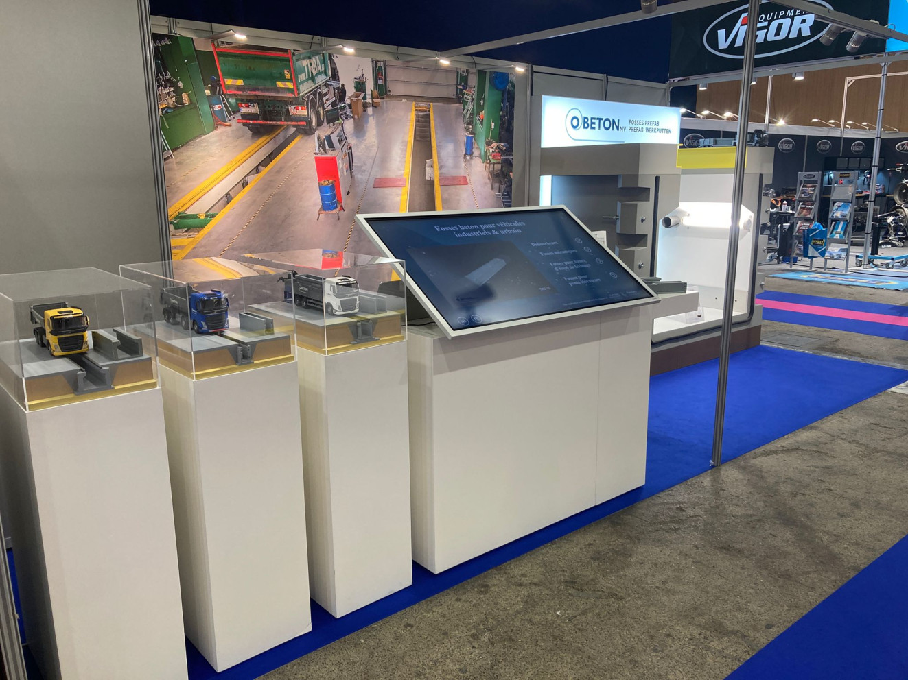 PHOTO-2025-11-20-19-54-38 2