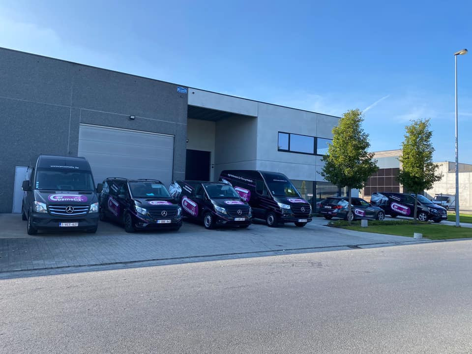 2602 Foto Carcosmetix gevel