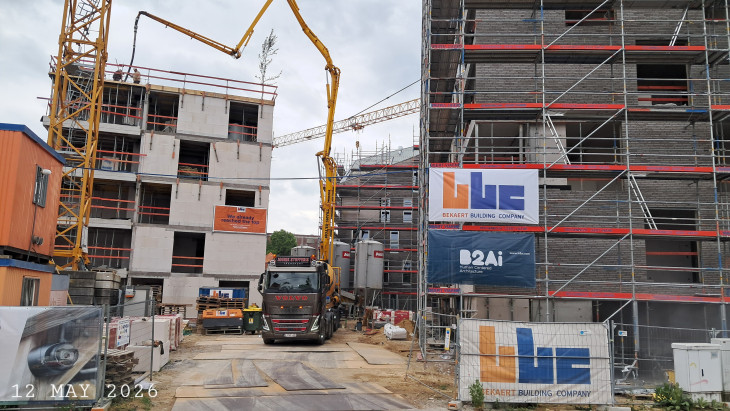 Meiboomviering na 1 jaar bouwen in Roeselare 20260512_172545 Meiboomviering na 1 jaar bouwen in Roeselare