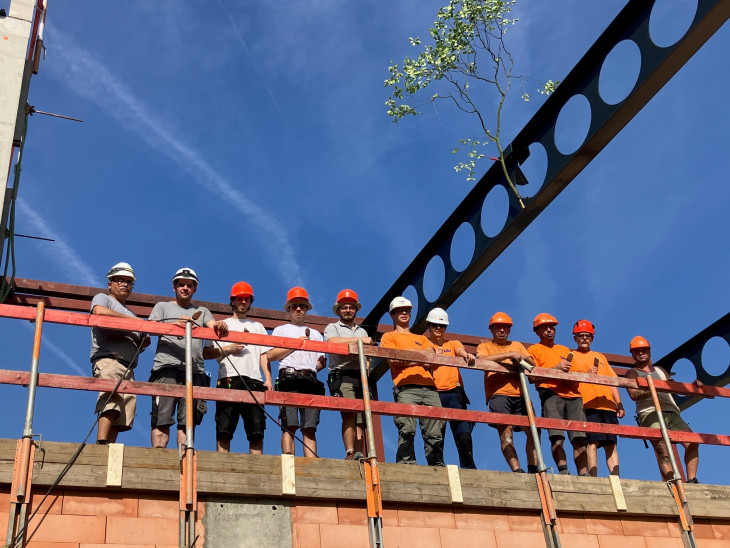 Meiboom (2) Nieuwe mijlpaal voor basisschool Sint-Jozef Wetteren