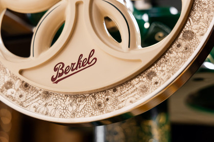 
Berkel Volano B114 – Limited Edition Art Nouveau snijmachine
 
De Berkel Volano B114...