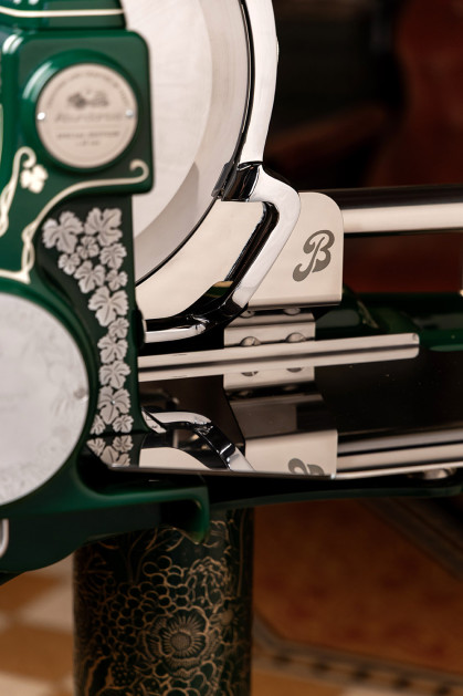 
Berkel Volano B114 – Limited Edition Art Nouveau snijmachine
 
De Berkel Volano B114...