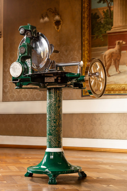 
Berkel Volano B114 – Limited Edition Art Nouveau snijmachine
 
De Berkel Volano B114...