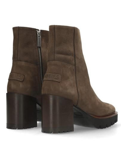 SH001704033W_2002_3 2