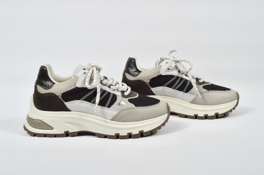 Wa95