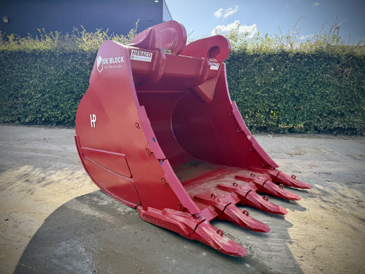 1796 - Tandenbak HEAVY DUTY CW70 DPLR14-2000mm 5000L 2