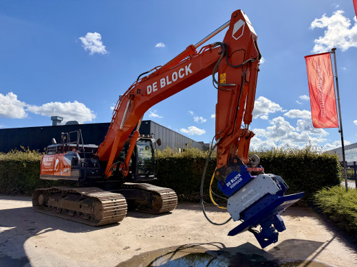 1453 - Trilblok 35-50 ton 330KN HST150 CW45 2