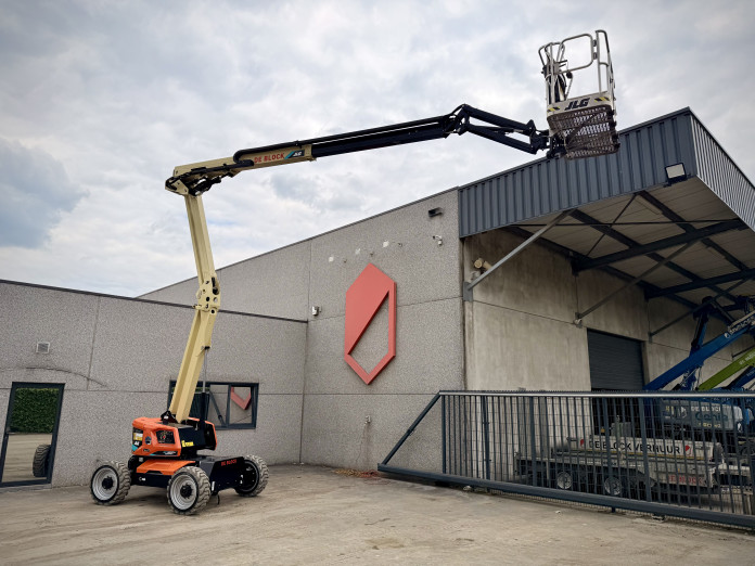 4207 - Hoogwerker E WH 15,9m EC450AJ Compact 2