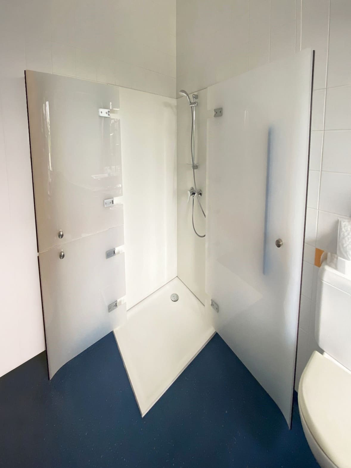 solid-surface Douchebodem composiet edit