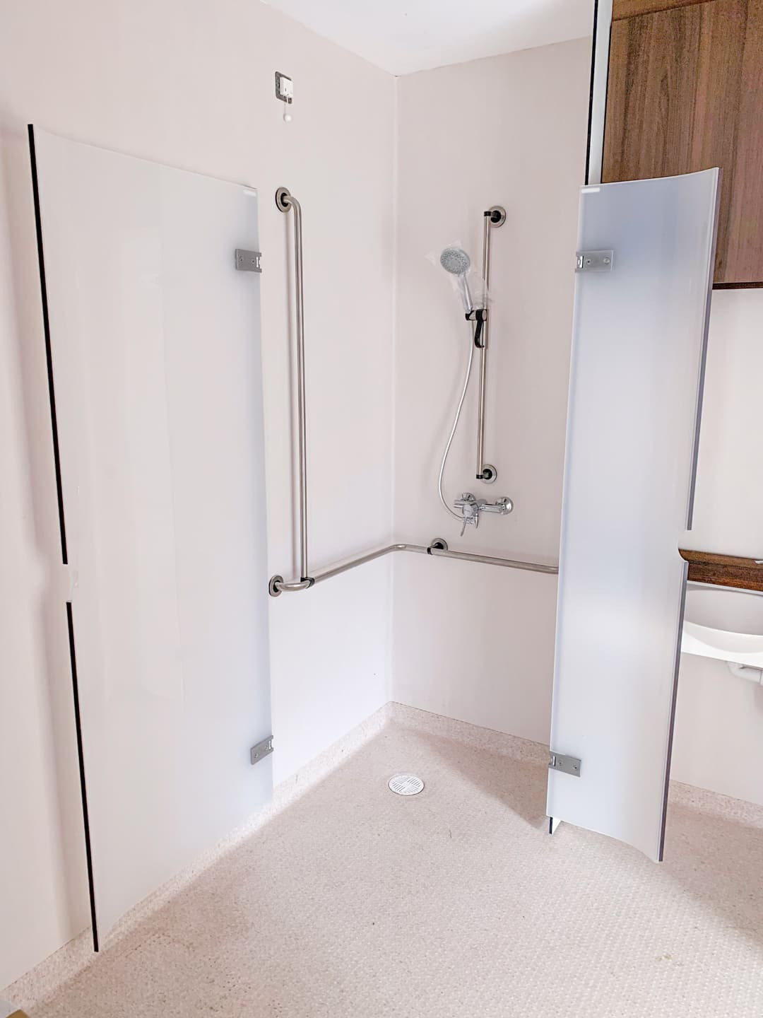 Showroom pour<br />les architectes Nos modèles de base sont exposés montés dans notre salle de démonstration, où vous pourrez...