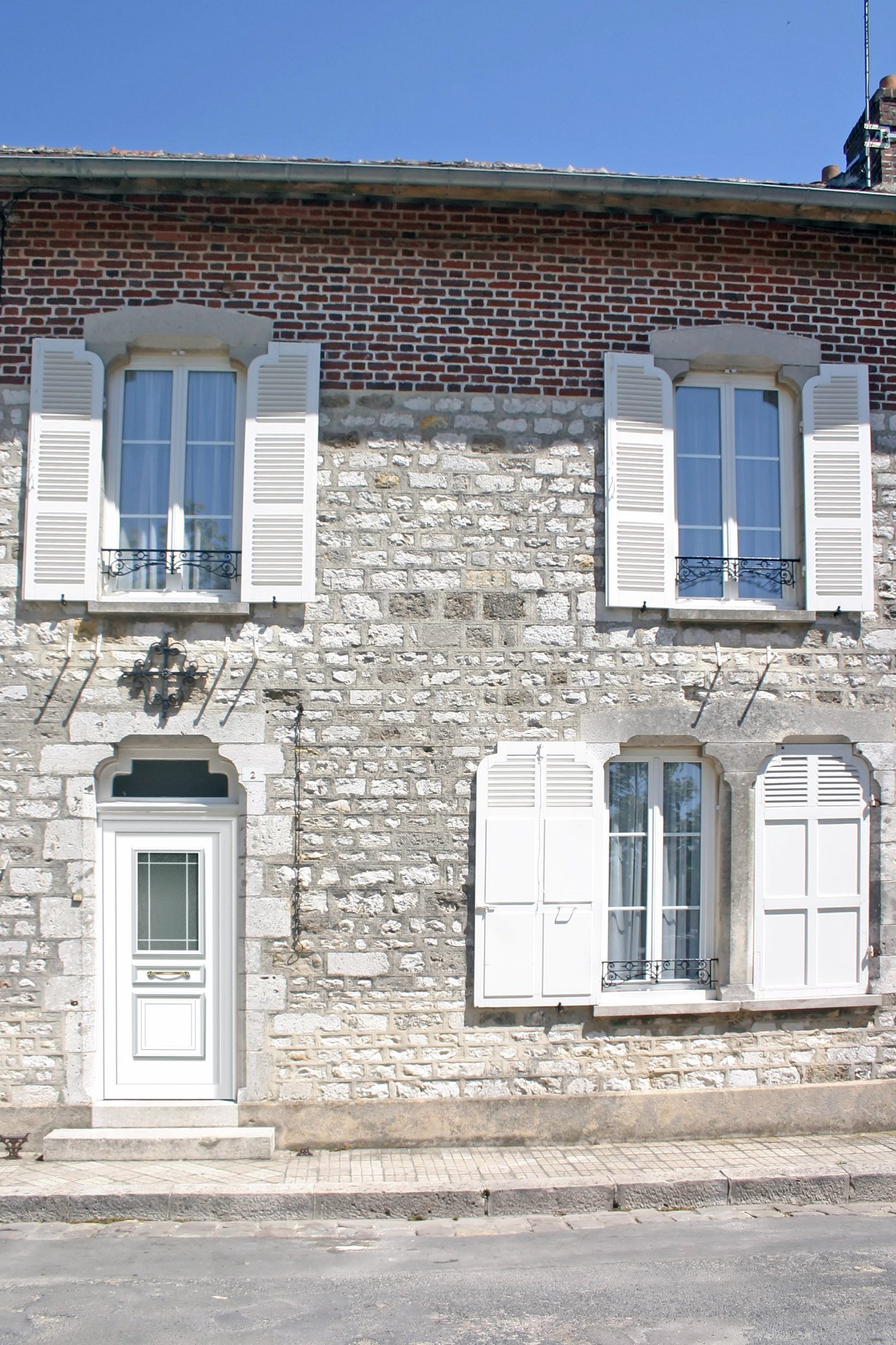 MY0721AN-Mathilda-R0201