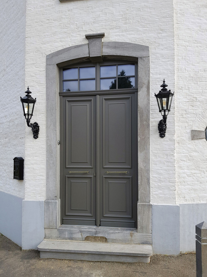 P209-EX031_Lampens_R0101