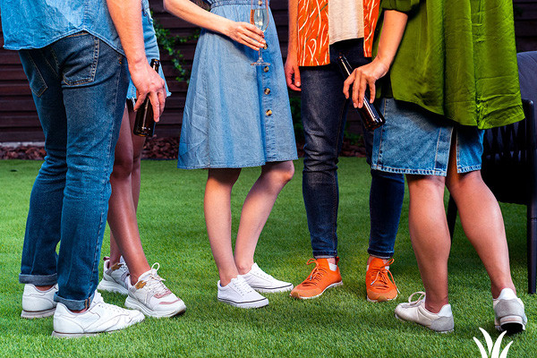 Grasmeester - Kunstgras geschikt voor feesten, events en auto's