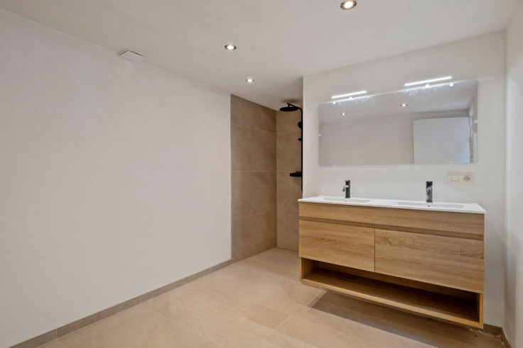 Spoorwegstraat 11-12