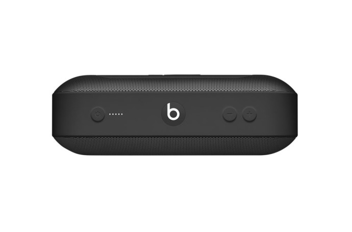 beats-pillplus-black-1