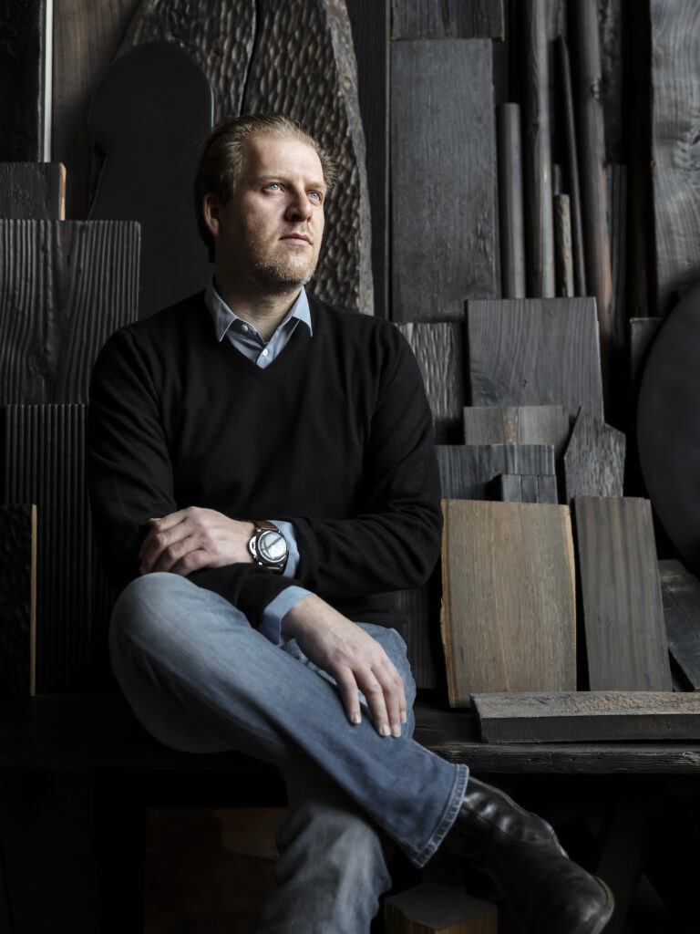 est-living-benoit-viaene-esteemed-10-02-768x1024