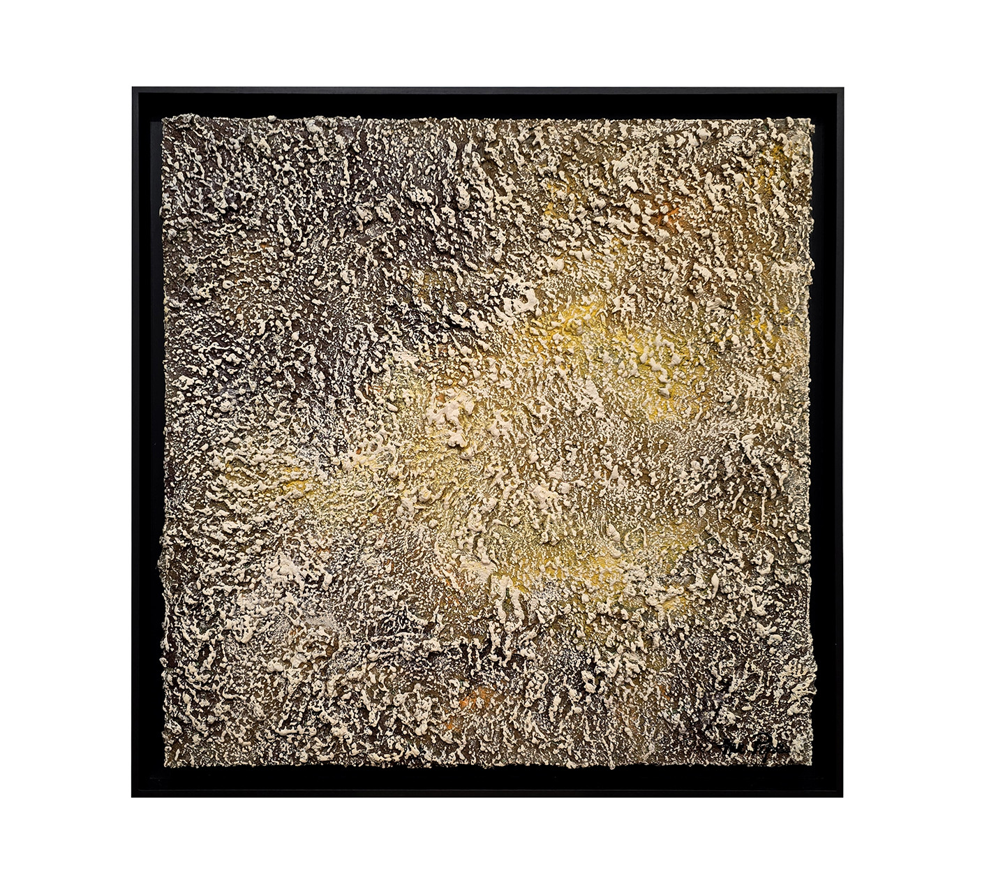 01-Erosion of Light-ZWART-LR