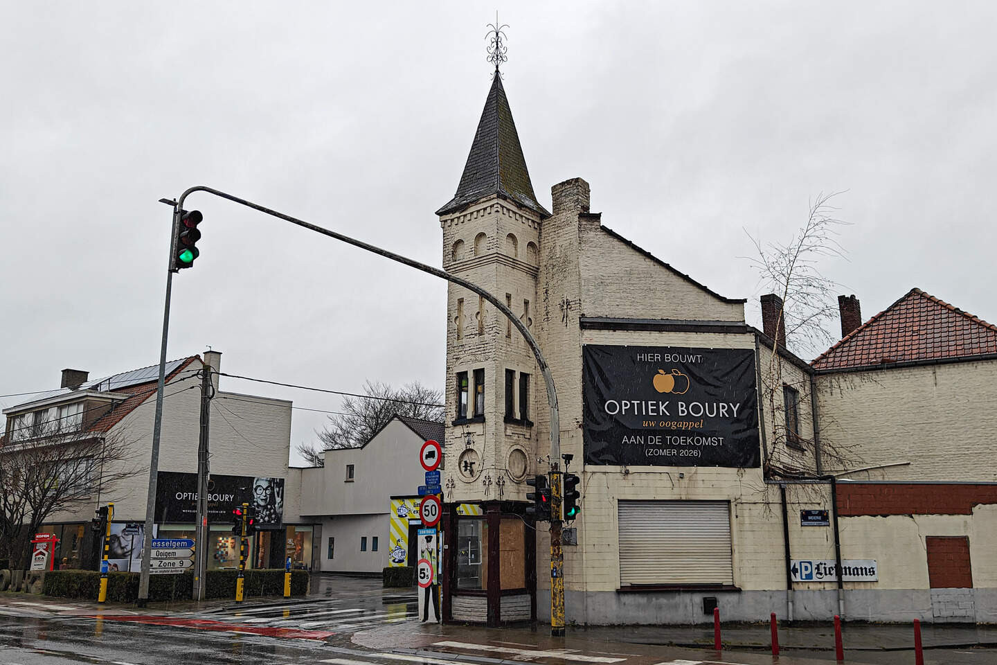 Verhuis optiek Boury - Den Toren verdwijnt Beveren-Leie Desselgem Waregem