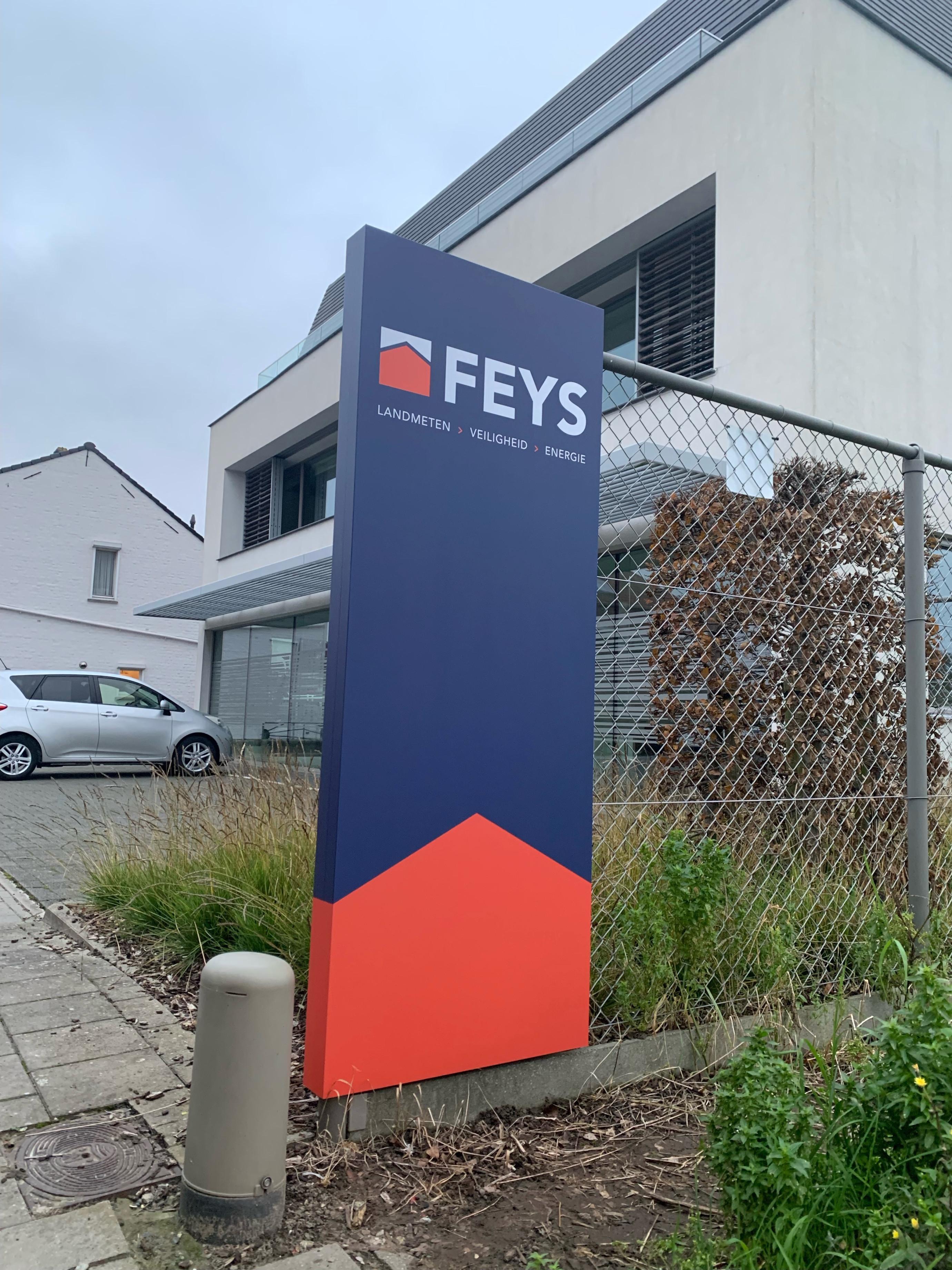 Feys_bordomheining