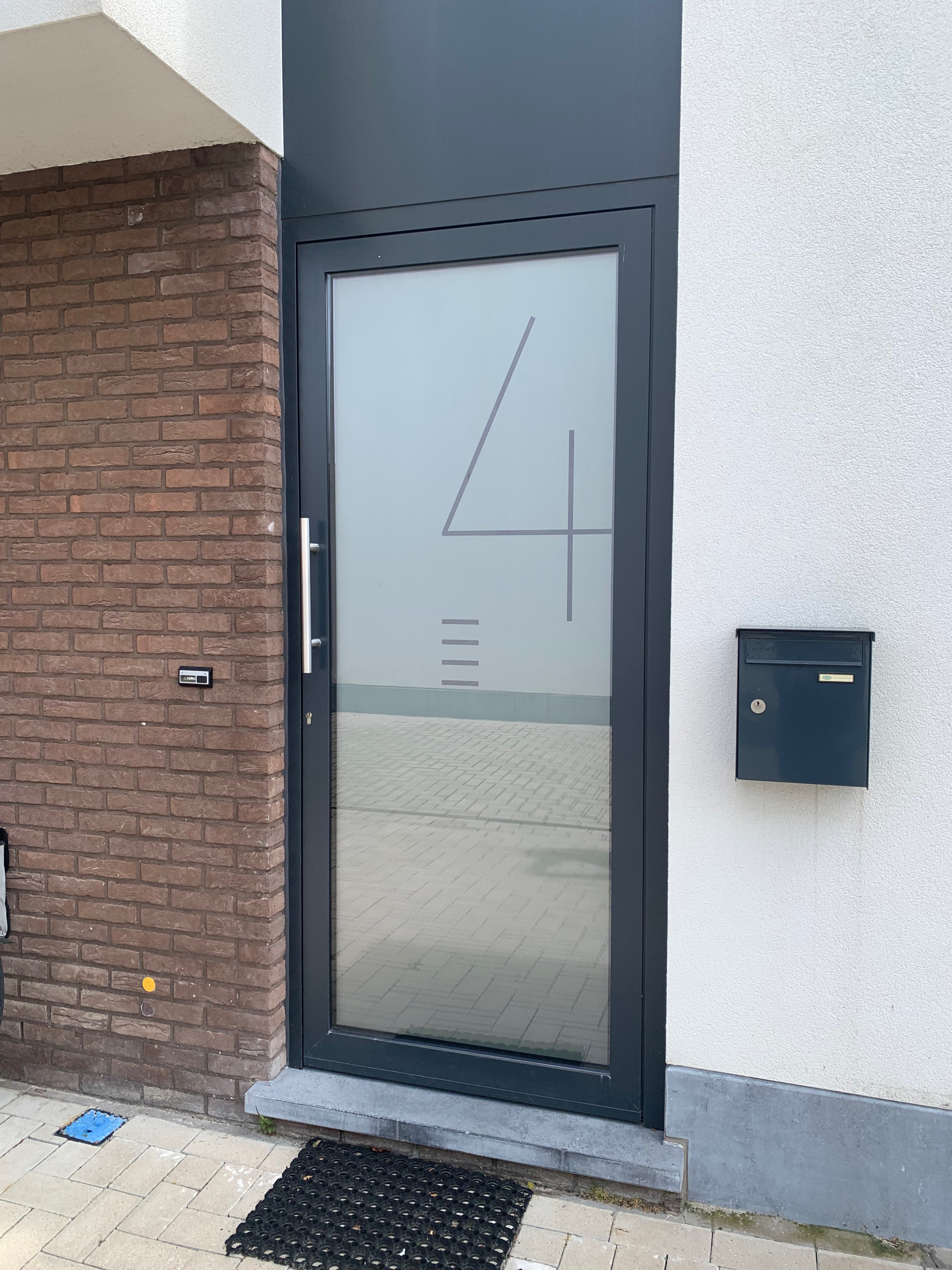 ZANDSTRAAL_HUISNUMMER