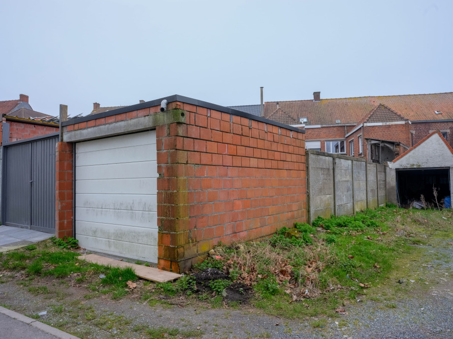 S_W_Ingelmunster_Stationsplein_41-27