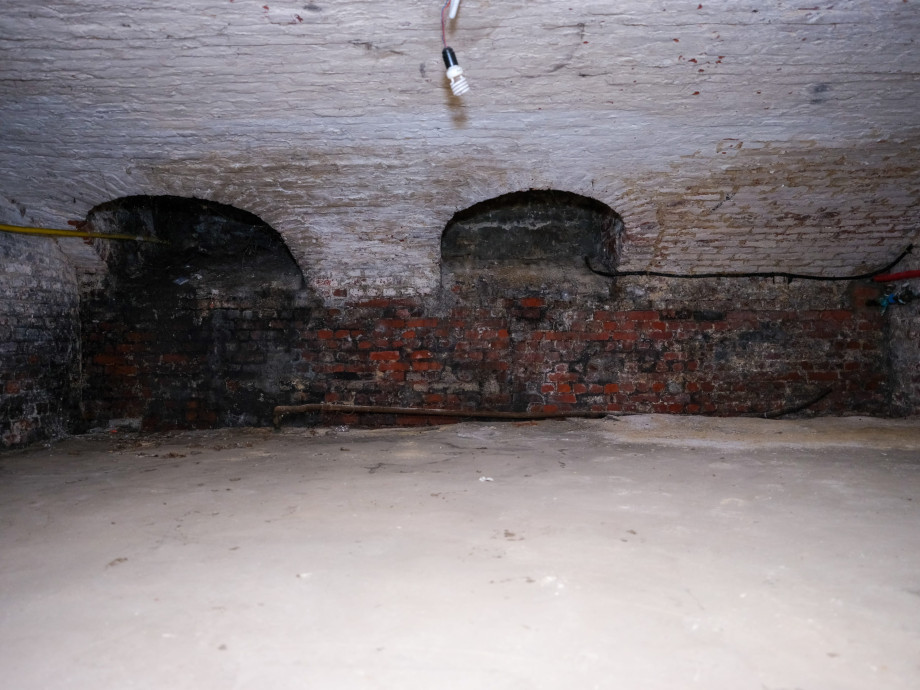 S_W_Ingelmunster_Stationsplein_33-30