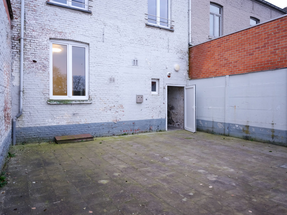 S_W_Ingelmunster_Stationsplein_33-7