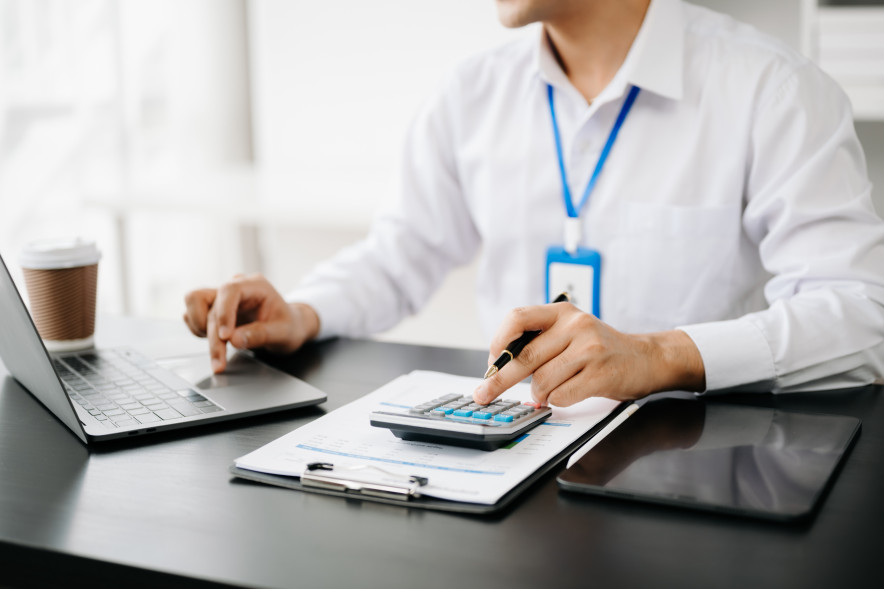 close-up-of-business-man-or-accountant-hand-typing-2024-11-01-18-31-45-utc