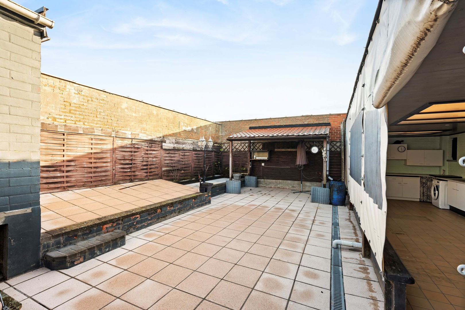 038a4fc958a292fac70d123e26fef415f7209310651df005c0ad116488b15329