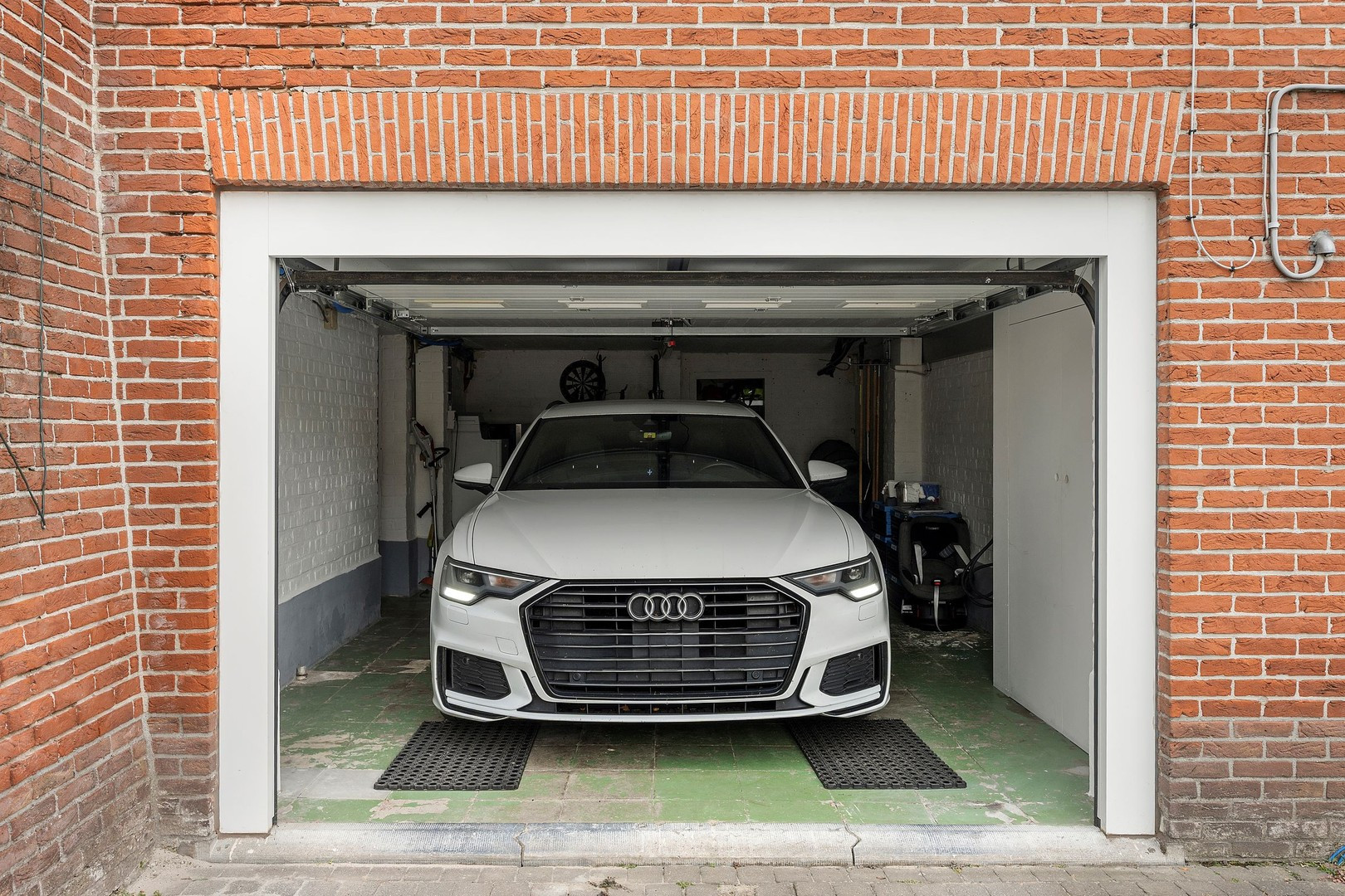 074e80410e81a72d0429cf1d316d65751ab2f92ed4fdc1068359a030b8f75d19