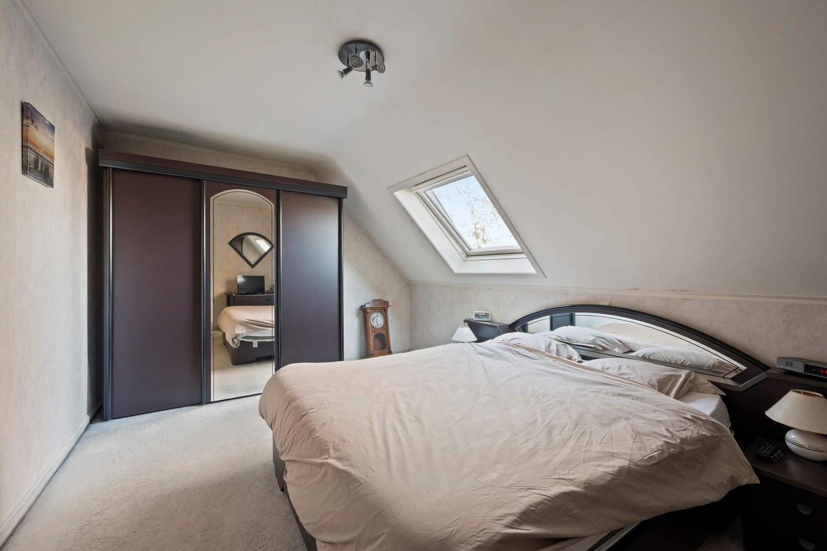 103bb597011ceb0d10ee5c076f1c29fef7091e45da2185024952c0c87d07dc16