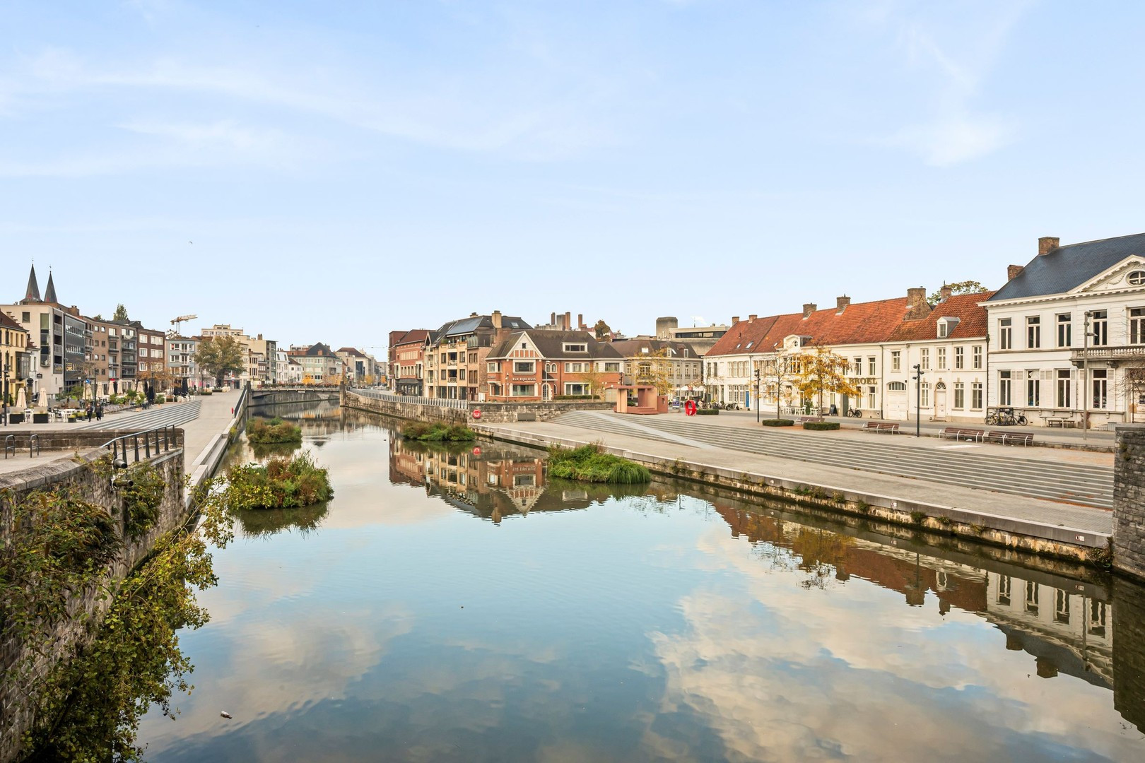 1bd7dab25f0fbda0692a38a798711daa47347c5aef8ac809a128ff9afe2fe724