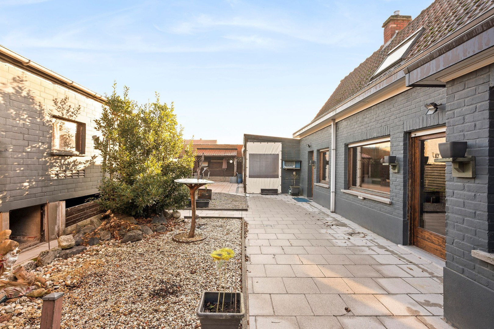 26f7deb0678588987fa077ae6643f13454fa0bdd28dd7265ab7788f1e8644eec