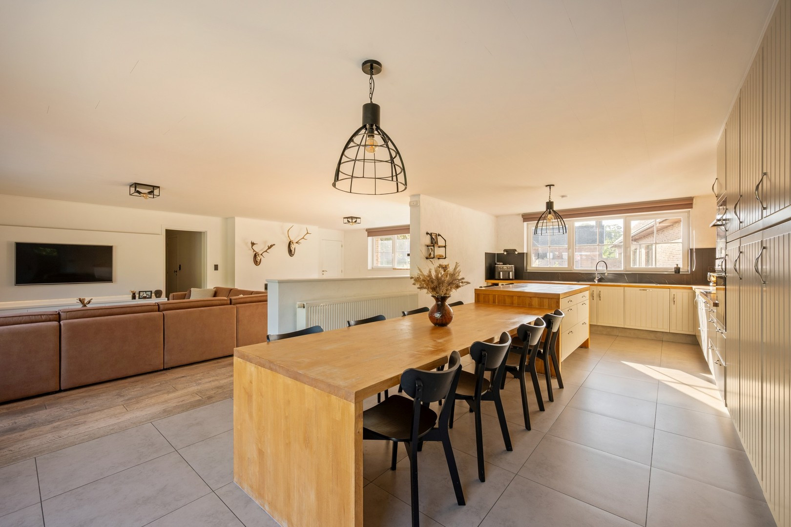 785b3fc61e10a4f88706d75cef393a34adeed7486064a147e1c7bf405a3a6df3