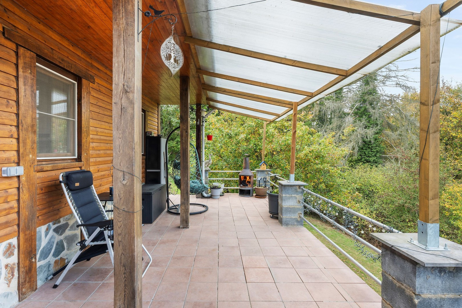 85984549b186fb44183572940706393c3baa7d06f2dcb05385274cb266904216