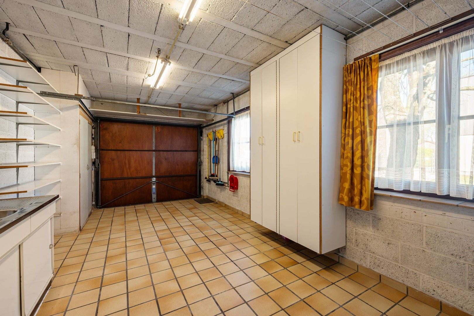 914c4fd248453720bdeaf5660ca3514e24c15c86fc4b355760c068fdcfab150b