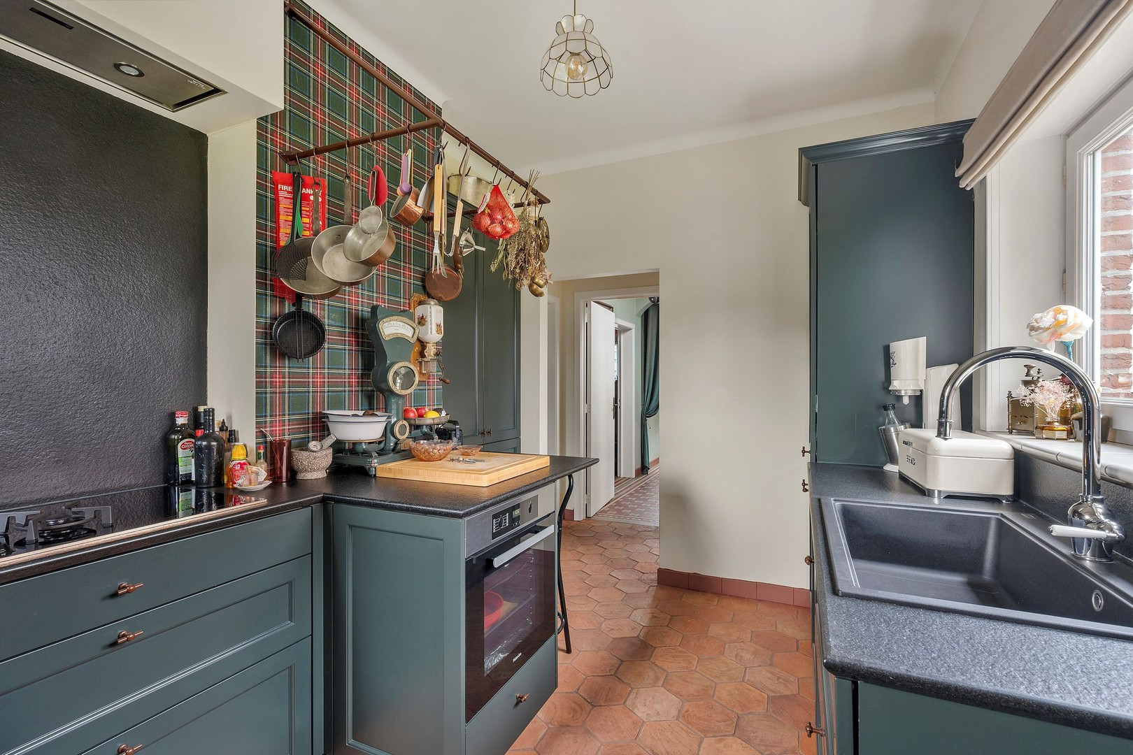 9a4eb25ee6bcee3cab9a034c8d4e8e6cbbba89e76b3081811ae8625537eedd07