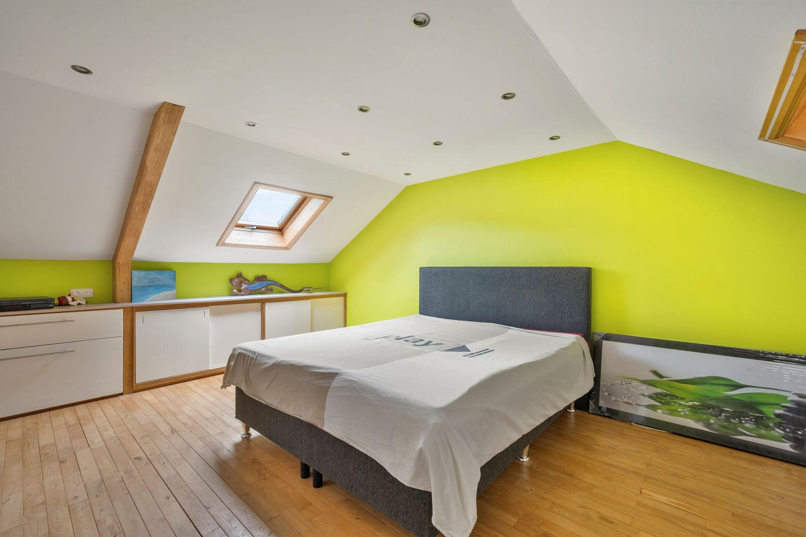 b7b9fc604ca9cdae81fd2d79bccfc6aa1a8bb79b3977d1c1b854572cc6b0cc95