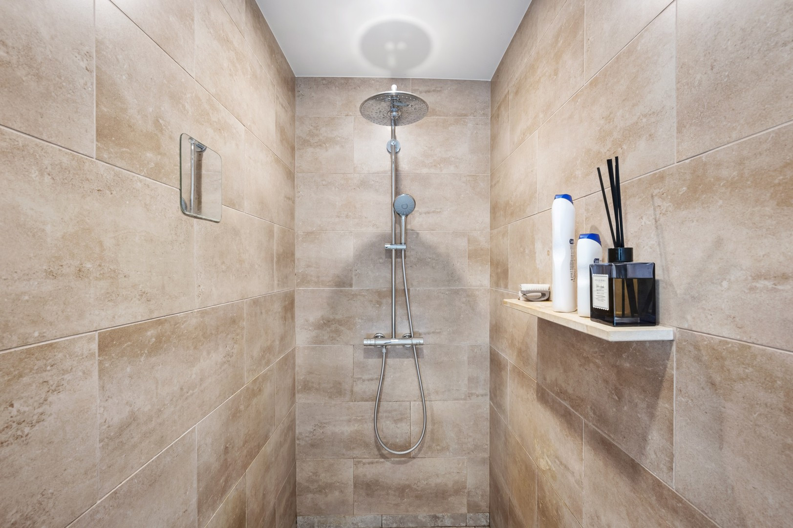 bc1f368bb709ee0bd768ef50f6de87bf1d3efc872df6ef5bff04f2bc60e49e87