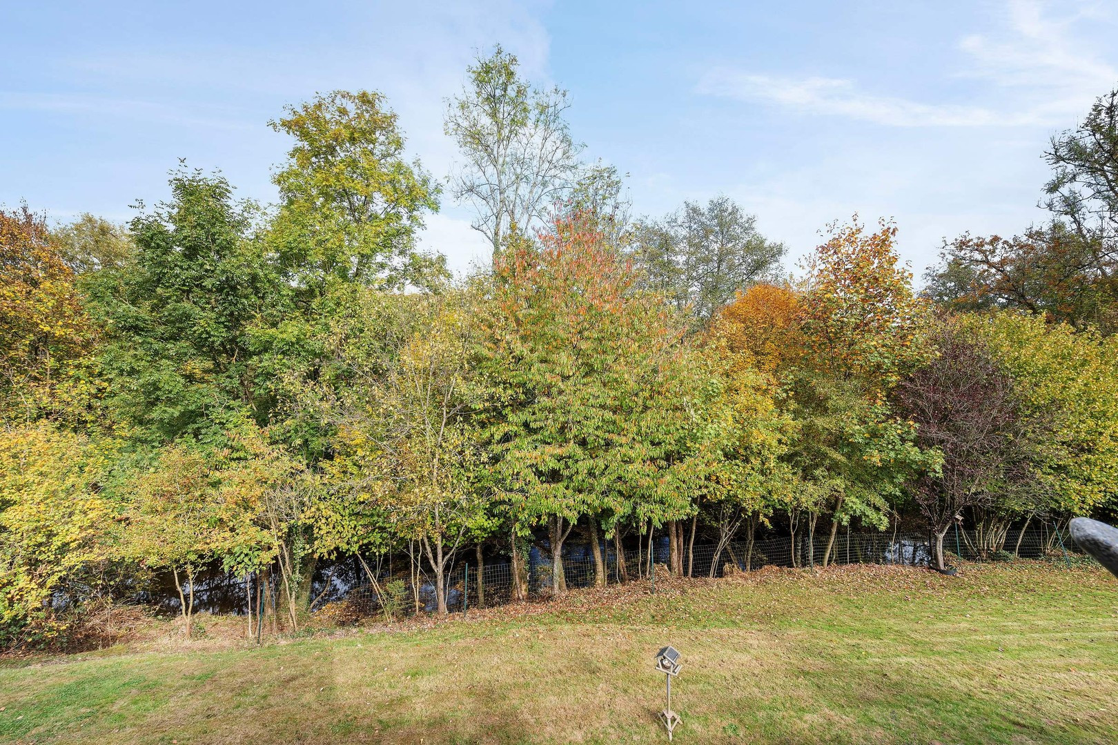 e9273a96f483ae41f94da05f7673ec34aa64c00b777cf11dac6c93d7535805ac