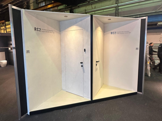 WhatsApp Image 2025-10-29 at 16.49.09