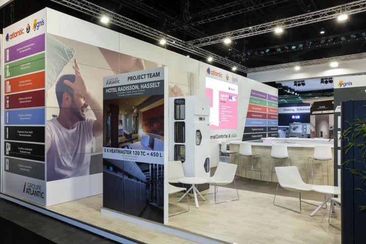 Atlantic Voor Atlantic verzorgde Travelexpo de volledige standenbouw tijdens Batibouw. De beursstand combineerde functionaliteit met een strak design en bood voldoende ruimte voor productdemonstraties en klantencontacten. Dankzij de professionele afwerking kwam het merk sterk naar voren op de beursvloer.