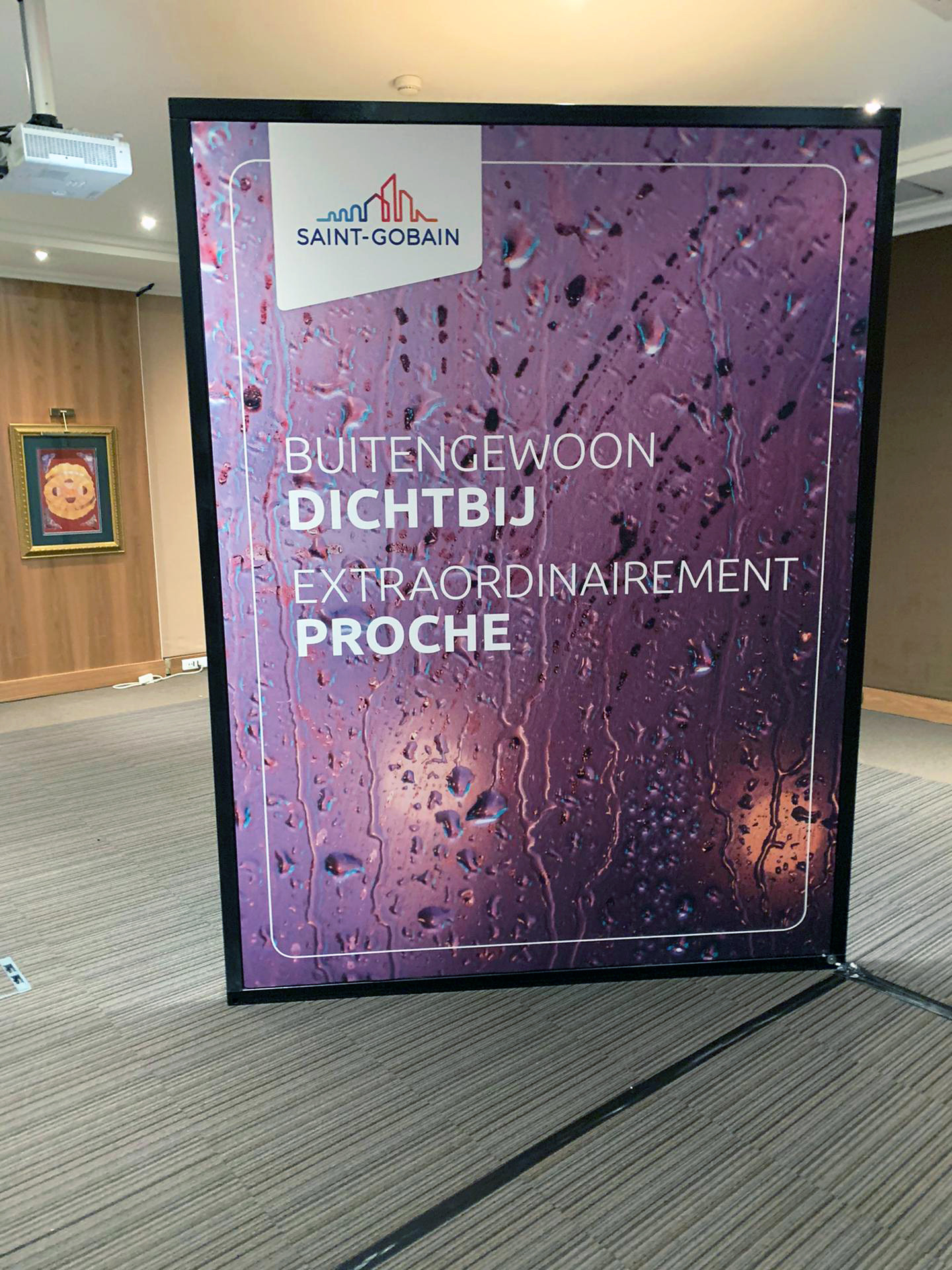 Saint-Gobain Building Glass Polyclose