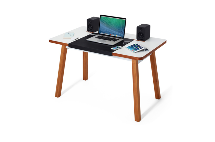 bl-studiodesk-1