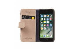 Decoded-Leather-Wallet-Case-met-magneet-sluiting-voor-iPhone-5--5sSE-Sahara-2