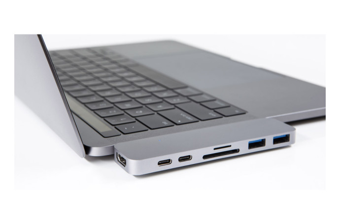 hyperdrive-7-in-1-silver