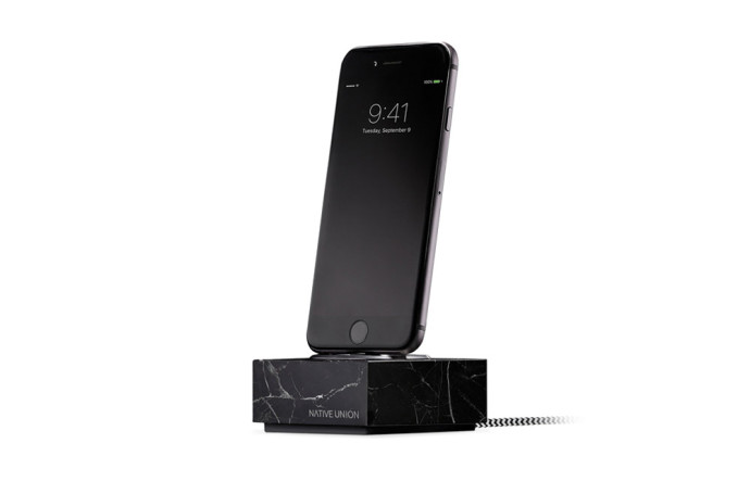 nativeunion-marble-dock-iphone1
